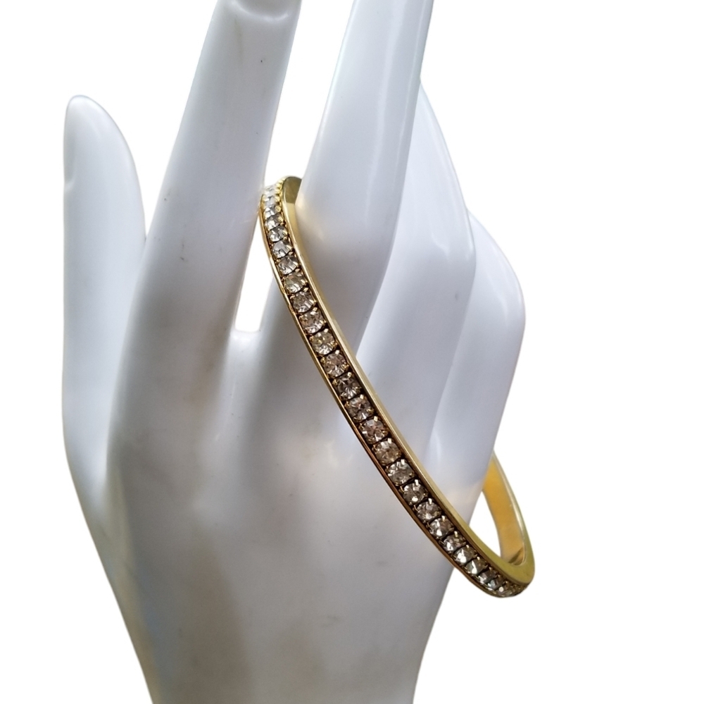 AVON VINTAGE GOLDTONED BANGLE  BRACELET SET WITH CRYSTALS